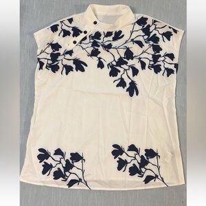 Emery Rose Blouse Sleeveless White/Blue Floral Women’s Sz L NWOT